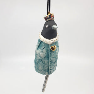 Bird king bell with green robe (medium)