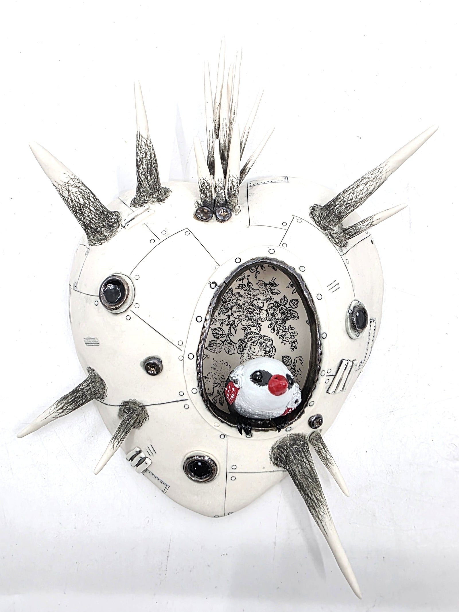 The hearts messenger (white with thorns)